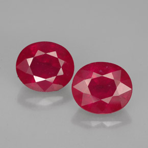 カラットの天然レッドルビー（7.4×6.4 mm・オーバルカット）