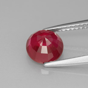 2.11カラットの天然レッドルビー（7.18 mm・ラウンドカット）