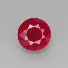 1.85カラットの天然ピンクレッドルビー（6.95 mm・ラウンドカット）