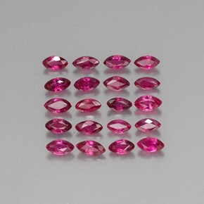 カラットの天然ピンクレッドルビー（3.7×2.1 mm・マーキス）