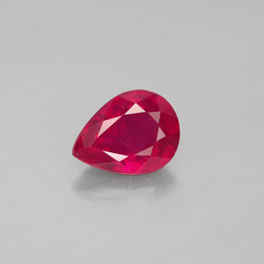 1.47カラットの天然ピンクレッドルビー（8×6.1 mm・洋梨の形）