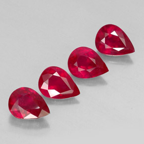 カラットの天然ピンクレッドルビー（8.1×6 mm・洋梨の形）
