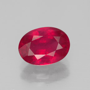 1.79カラットの天然ピンクレッドルビー（8.2×6 mm・オーバルカット）