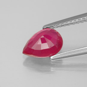 1.54カラットの天然ピンクレッドルビー（8.2×6 mm・洋梨の形）