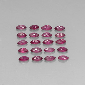 カラットの天然ピンクレッドルビー（3.6×1.9 mm・マーキス）