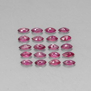 カラットの天然ピンクレッドルビー（3.7×2 mm・マーキス）