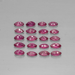 カラットの天然ピンクレッドルビー（3.6×2 mm・マーキス）