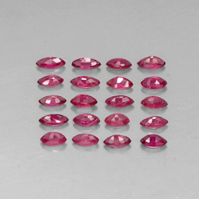 カラットの天然ピンクレッドルビー（3.7×1.8 mm・マーキス）