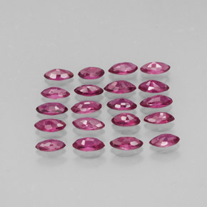 カラットの天然ピンクレッドルビー（3.8×1.8 mm・マーキス）