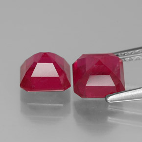 カラットの天然ピンクレッドルビー（6×5.9 mm・エメラルドカット）
