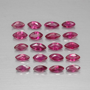カラットの天然ピンクレッドルビー（3.9×1.8 mm・マーキス）