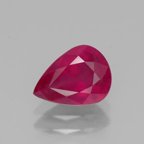 1.50カラットの天然ピンクレッドルビー（8.2×6.1 mm・洋梨の形）