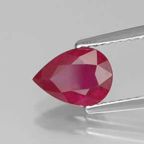 1.41カラットの天然ピンクレッドルビー（8.2×6 mm・洋梨の形）