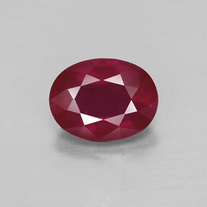 1.83カラットの天然ピンクレッドルビー（8.2×6.2 mm・オーバルカット）
