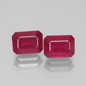 カラットの天然ピンクレッドルビー（7.1×5.2 mm・エメラルドカット）