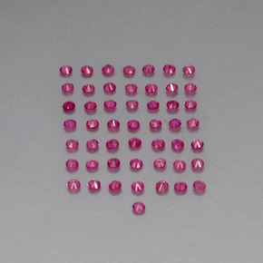 カラットの天然ピンクレッドルビー（1.63 mm・ラウンドカット）