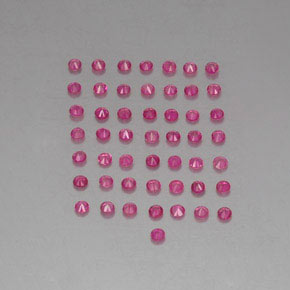 カラットの天然レッドピンクルビー（1.62 mm・ラウンドカット）