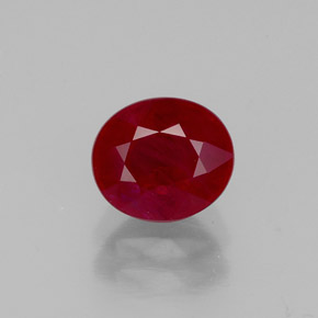 1.43カラットの天然ピンクレッドルビー（6.7×5.8 mm・オーバルカット）