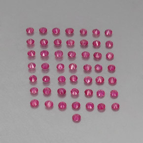 カラットの天然バイオレットレッドルビー（1.75 mm・ラウンドカット）