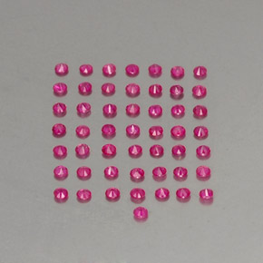 1.36カラットの天然バイオレットレッドルビー（1.79 mm・ラウンドカット）