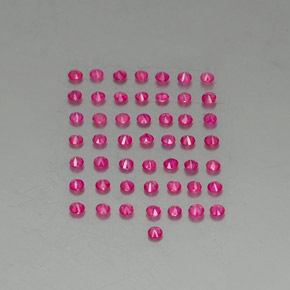 1.33カラットの天然バイオレットレッドルビー（1.75 mm・ラウンドカット）