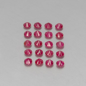 カラットの天然ピンクレッドルビー（2.88 mm・ラウンドカット）