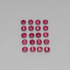 カラットの天然ピンクレッドルビー（2.81 mm・ラウンドカット）