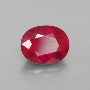 2.52カラットの天然ピンクレッドルビー（8.9×7 mm・オーバルカット）