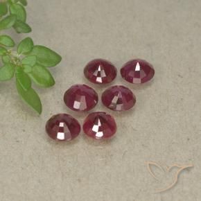 Shop natural 1.50ct ワインレッド ルビー gems, ラウンド, from ミャンマー at GemSelect. In stock, global shipping!
