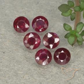 Shop natural 1.50ct 明るい赤 ルビー gems, ラウンド, from ミャンマー at GemSelect. In stock, global shipping!