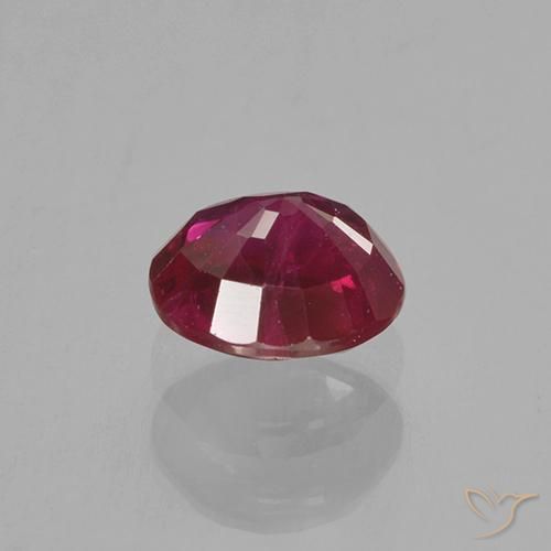 0.80カラットの天然ミディアムダークレッドルビー、ラウンド、VS-SI