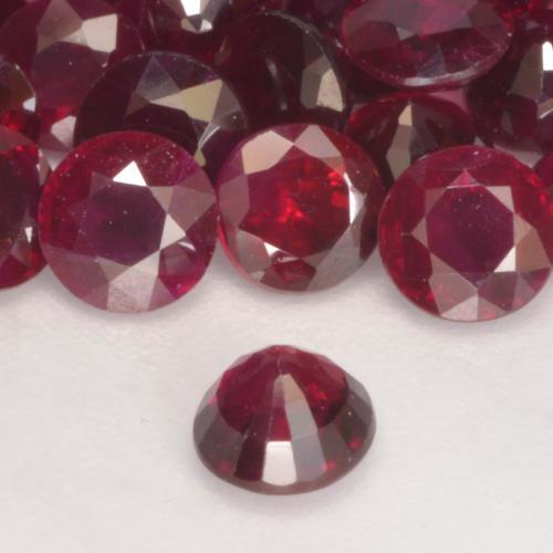 0.31カラットの天然ディープレッドルビー、ラウンドカット、VS-SI