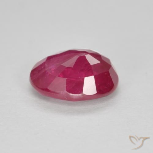 1.12カラットの天然ピンクがかったレッドルビー、楕円形、SI