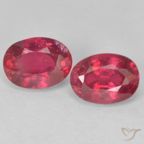 2.62ctw 天然 Medium Dark-Red ルビー, 楕円形, VS