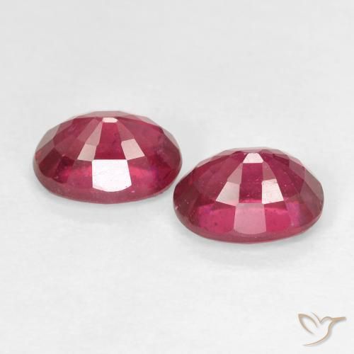 Shop natural 2.57ct Medium Dark-Red ルビー gems, 楕円形, from マダガスカル at GemSelect. In stock, global shipping!