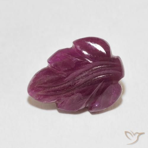 3.28カラットの天然Medium Dark-Purpleルビー、ファンシー、オペーク
