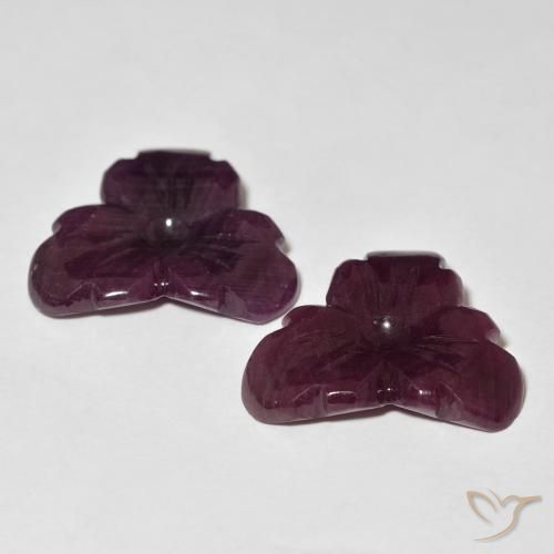 Shop natural 19.71ct マホガニーレッド ルビー gems, フラワーカット, from マダガスカル at GemSelect. In stock, global shipping!