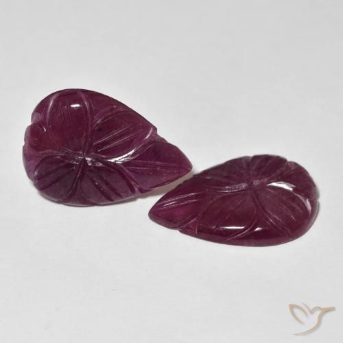 Shop natural 14.04ct ラズベリーレッド ルビー gems, フラワーカット, from マダガスカル at GemSelect. In stock, global shipping!
