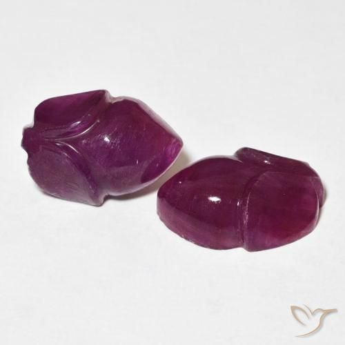 Shop natural 11.57ct Medium Dark-Purple ルビー gems, フラワーカット, from マダガスカル at GemSelect. In stock, global shipping!