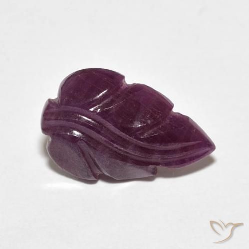 3.86カラットの天然Medium Dark-Purpleルビー、ファンシー、オペーク