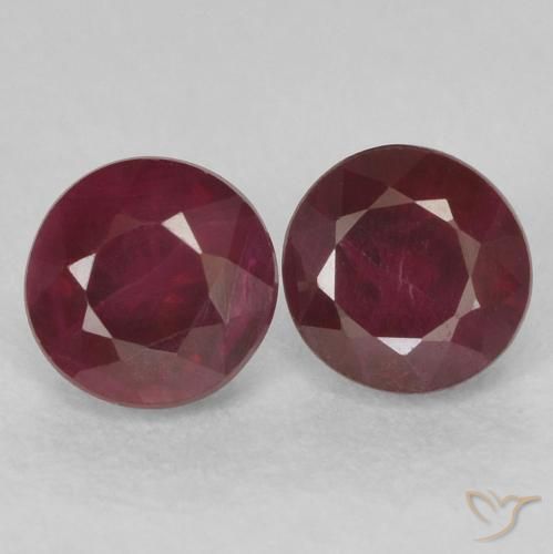 Shop natural 0.74ct ディープレッド ルビー gems, ラウンド, from ミャンマー at GemSelect. In stock, global shipping!