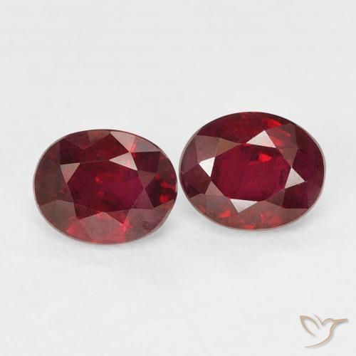 Shop natural 1.10ct 明るい赤 ルビー gems, 楕円形, from ミャンマー at GemSelect. In stock, global shipping!