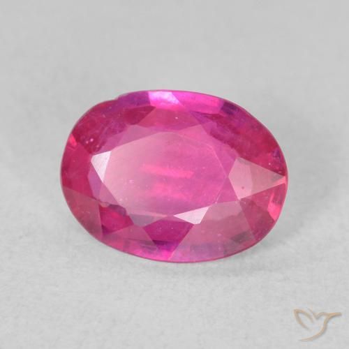 1.16カラットの天然Medium Dark-Pinkルビー、楕円形、VS