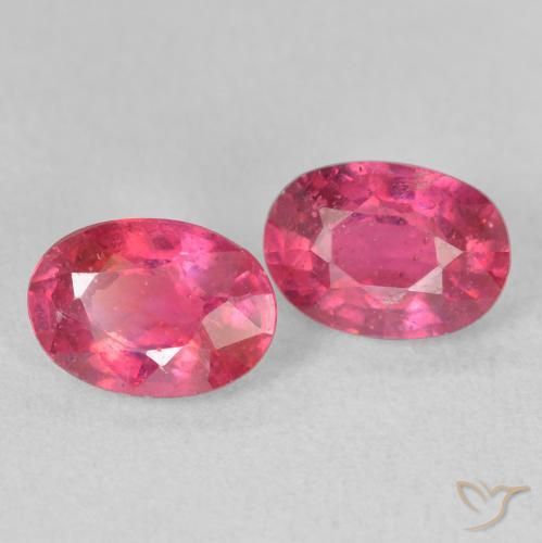 Shop natural 2.48ct ホットピンク ルビー gems, 楕円形, from モザンビーグ at GemSelect. In stock, global shipping!