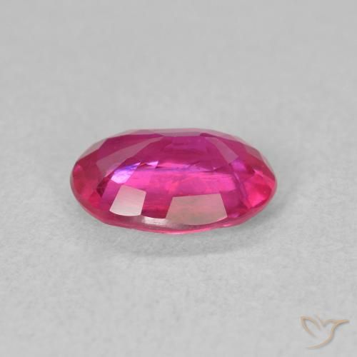 1.43カラットの天然Medium Dark-Pinkルビー、楕円形、VS