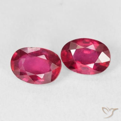 Shop natural 2.03ct 濃い紅 ルビー gems, 楕円形, from モザンビーグ at GemSelect. In stock, global shipping!