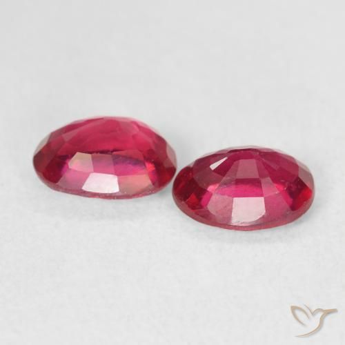 Shop natural 2.03ct 濃い紅 ルビー gems, 楕円形, from モザンビーグ at GemSelect. In stock, global shipping!