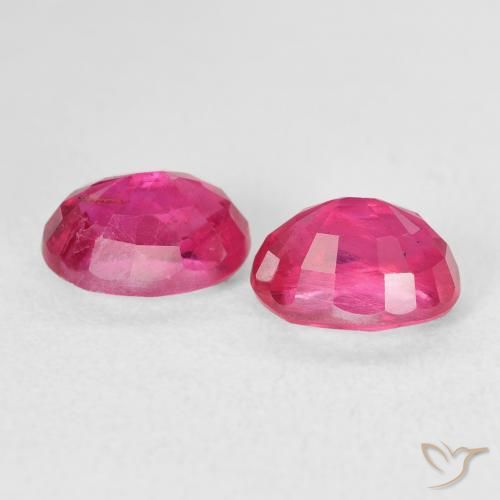 Shop natural 2.91ct 濃いマゼンタ ルビー gems, 楕円形, from モザンビーグ at GemSelect. In stock, global shipping!