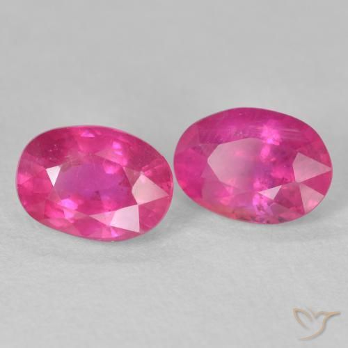 Shop natural 3.70ct Medium Dark-Pink ルビー gems, 楕円形, from モザンビーグ at GemSelect. In stock, global shipping!