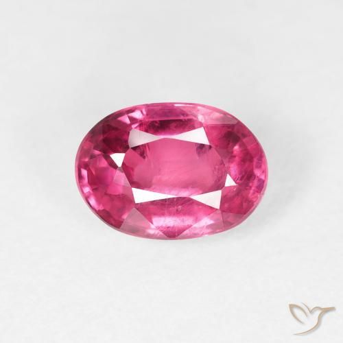 1.39ct 天然 濃いマゼンタ ルビー, 楕円形, VS